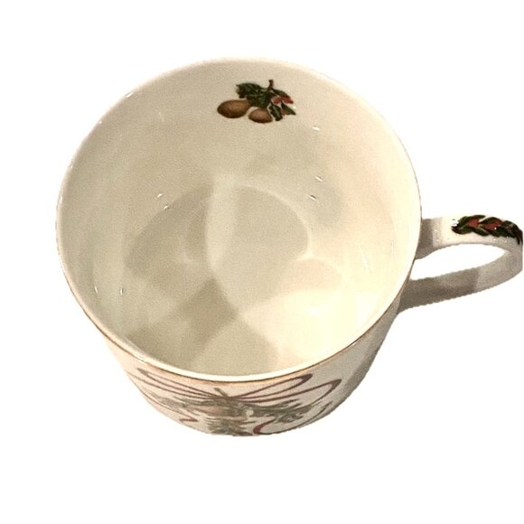 2 China Royal Gallery Queensbury Christmas Holiday Cups & Saucers Sets - Picture 6 of 8